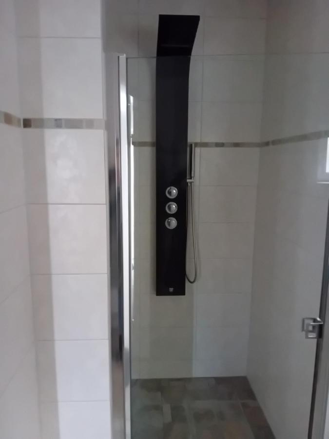B&B Typisch Lelies Liessel Exterior foto